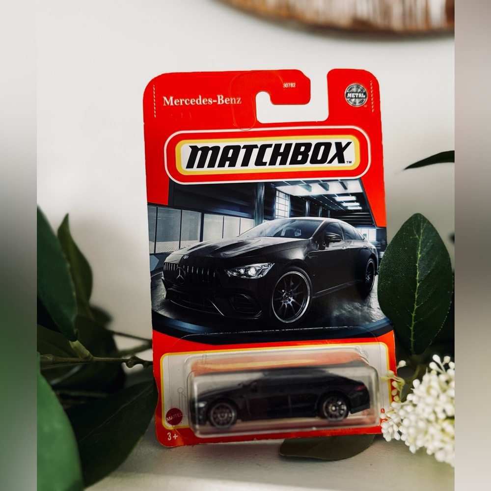 2021 MATCHBOX 37/100 MERCEDES-AMG GT 63 S Metalflake Black 🏁 New